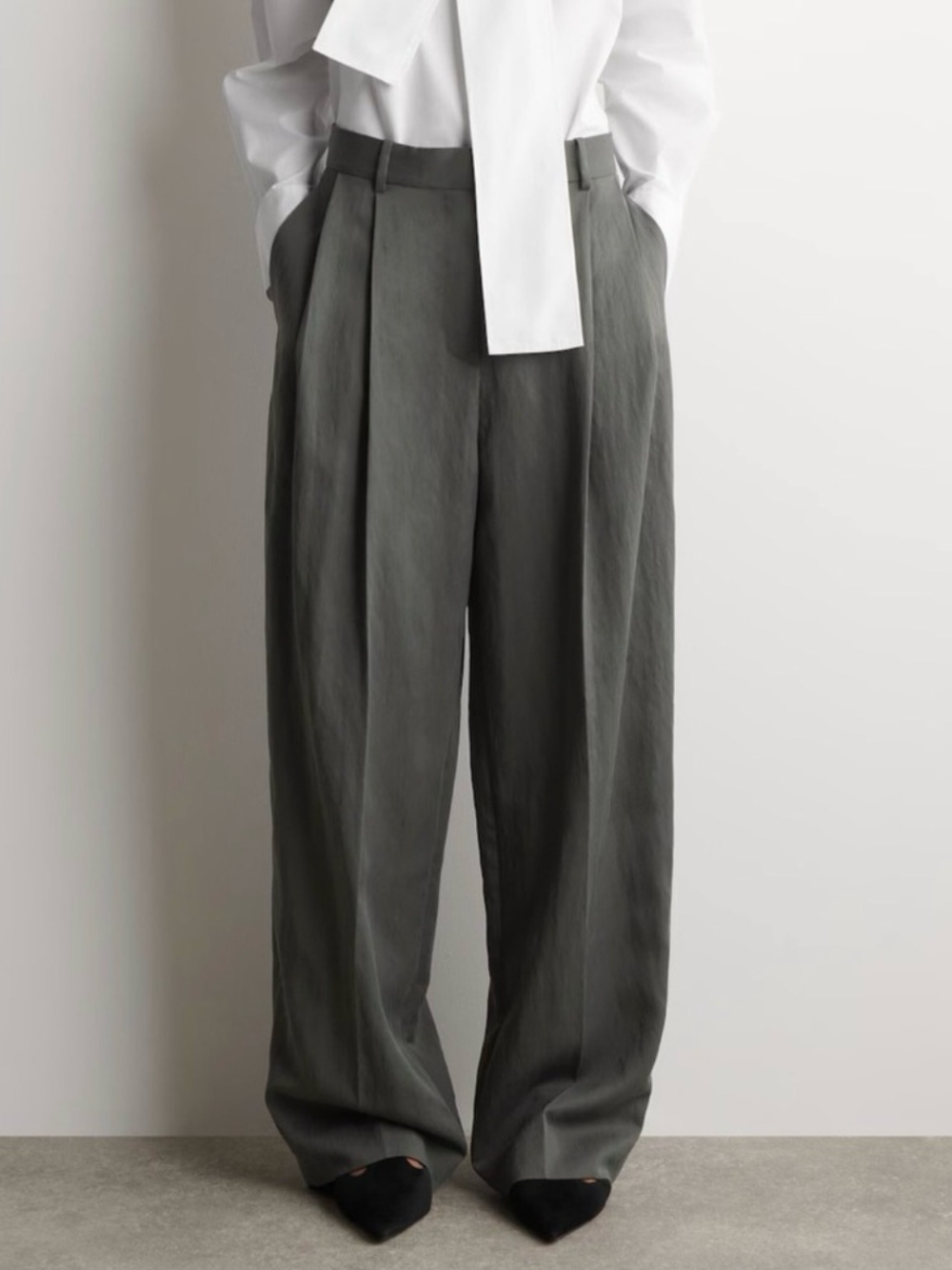 RELAXED FLUID WIDE-LEG PANTS